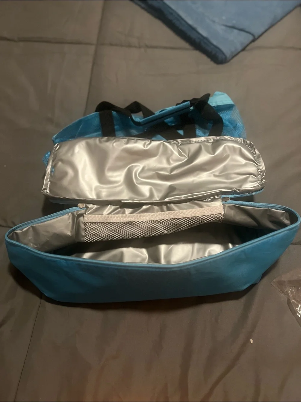 BEACH BAG w/COOLER COMPARTMENT KETTION w/HANDLES NWOT